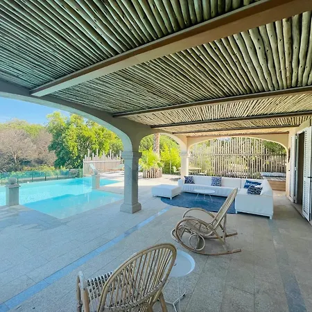 Luxueuse Du Sud Villa Sainte-Maxime